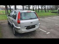 Gebraucht Ford Fusion 90 PS (66 kW) 2005 Silber Kleinwagen