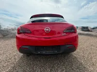 Gebraucht Opel Astra GTC 179 PS (131 kW) 2011 Rot Coupé