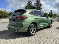 Neu Ford Kuga ST-Line 185 PS (136 kW) 2026 Bursting green SUV