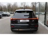 Neu Audi Q6 e-tron S-Line 225 kW (306 PS) 2026 Mythosschwarz metallic SUV