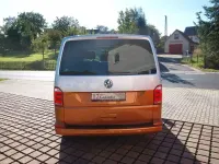 Gebraucht VW Multivan Generation Six 204 PS (150 kW) 2018 Reflexsilber / phönix orange Van / Kleinbus