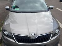 Gebraucht Skoda Rapid ScoutLine 110 PS (80 kW) 2016 Grau Kleinwagen