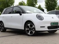 Neu JAC E30X 359 kW (489 PS) 2026 Whiteblack Kleinwagen