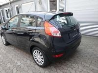 Gebraucht Ford Fiesta Trend 82 PS (60 kW) 2015 Schwarz Kleinwagen