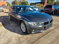 Gebraucht BMW 318 2015 Grau Kombi