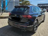 Gebraucht VW Tiguan R 320 PS (235 kW) 2023 Schwarz SUV