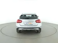 Gebraucht Mercedes GLA180 Urban 122 PS (89 kW) 2018 Grau SUV