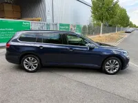 Gebraucht VW Passat 179 PS (131 kW) 2017 Blau Kombi