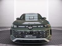 Neu VW Tayron Elegance 204 PS (150 kW) 2025 Cipressinogrün metallic SUV