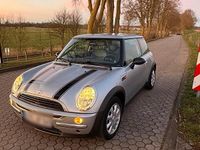 Second-hand Mini ONE 90 CP (66 kW) 2002 Argintiu Hatchback