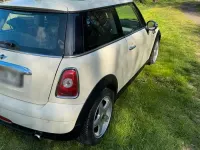 Usata Mini Cooper 75 CV (55 kW) 2010 Bianco Utilitaria