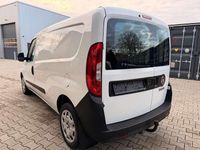 Gebraucht Fiat Doblò Basis 105 PS (77 kW) 2016 Weiß Van / Kleinbus