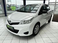 Gebraucht Toyota Yaris 99 PS (72 kW) 2014 Weiß Kleinwagen