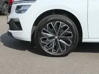 Gebraucht Skoda Kamiq Selection 116 PS (85 kW) 2025 Moonweiss metallic SUV