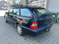 Gebraucht Mercedes C180 129 PS (94 kW) 2000 Blau Limousine