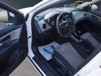 Gebraucht Chevrolet Cruze 124 PS (91 kW) 2011 Weiß Limousine