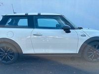 Gebraucht Mini ONE 75 PS (55 kW) 2016 Weiß Kleinwagen
