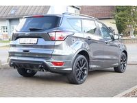 Używany Ford Kuga ST-Line 150 KM (110 kW) 2017 Szary SUV