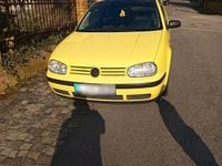 Gebraucht VW Golf IV 75 PS (55 kW) 2002 Gelb Kleinwagen