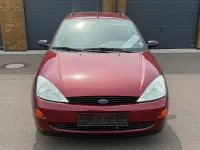 Gebraucht Ford Focus 100 PS (73 kW) 2000 Rot Kombi