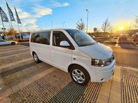 Gebraucht VW Caravelle 102 PS (75 kW) 2012 Weiß Van / Kleinbus