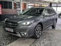 Gebraucht Subaru Outback Platinum 169 PS (124 kW) 2023 Grau metallic Kombi