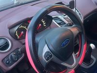 Gebraucht Ford Fiesta 60 PS (44 kW) 2009 Rot Kleinwagen