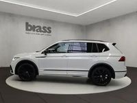 Gebraucht VW Tiguan Allspace R-line 200 PS (147 kW) 2023 Oryxweiß perlmutteffekt SUV