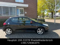 Gebraucht Peugeot 206+ Basis 75 PS (55 kW) 2010 Schwarz Kleinwagen