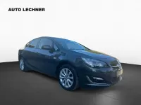 Gebraucht Opel Astra 140 PS (102 kW) 2013 Grau Limousine