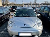 Gebraucht VW New Beetle 102 PS (75 kW) 2002 Silber Kleinwagen