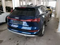 Gebraucht Audi e-tron S-Line 300 kW (408 PS) 2020 Navarrablau SUV