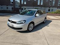 Gebraucht VW Golf VI 105 PS (77 kW) 2011 Silber Kleinwagen