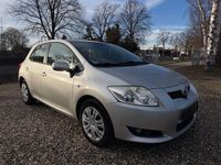 Gebraucht Toyota Auris 124 PS (91 kW) 2009 Silber Kleinwagen
