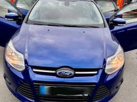 Gebraucht Ford Focus 95 PS (69 kW) 2014 Blau Limousine