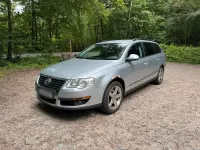 Gebraucht VW Passat 140 PS (102 kW) 2010 Silber Kombi