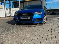 Gebraucht Audi A3 S-Line 2018 Blau Limousine