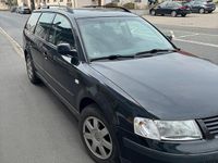 Gebraucht VW Passat 115 PS (84 kW) 2000 Schwarz Kombi