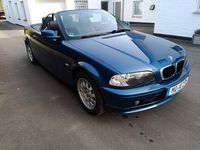 Gebraucht BMW 318 Cabriolet 143 PS (105 kW) 2002 Blau Cabrio