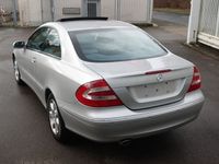 Gebraucht Mercedes CLK200 Elegance 163 PS (119 kW) 2003 Brillantsilber  metalliclack (metallic) Coupé