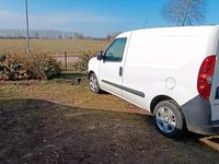 Gebraucht Opel Combo 90 PS (66 kW) 2015 Weiß Van / Kleinbus
