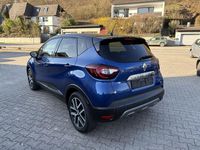 Gebraucht Renault Captur 150 PS (110 kW) 2018 Blau SUV