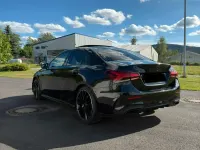 Gebraucht Mercedes A200 AMG line 163 PS (119 kW) 2021 Schwarz Limousine