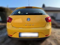 Usado Seat Ibiza Style 90 HP (66 kW) 2010 Amarelo Sedan