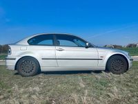 Gebraucht BMW 316 115 PS (84 kW) 2002 Silber Coupé