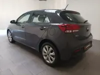 Gebraucht Kia Rio Vision 101 PS (74 kW) 2023 Grau Kleinwagen