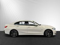 gebraucht BMW 330e xDrive *Facelift*|MSport|Glasdach|HiFi|DA