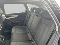 Gebraucht Audi A4 163 PS (119 kW) 2023 Schwarz Kombi