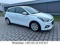 Gebraucht Hyundai i20 Select 75 PS (55 kW) 2019 Weiß Kleinwagen