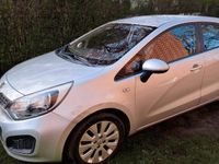 Second-hand Kia Rio Edition 7 109 CP (80 kW) 2012 Argintiu Berlinǎ